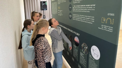 Galeria Wspólne odkrywanie ciekawostek, jakie skrywał las 1000 lat temu