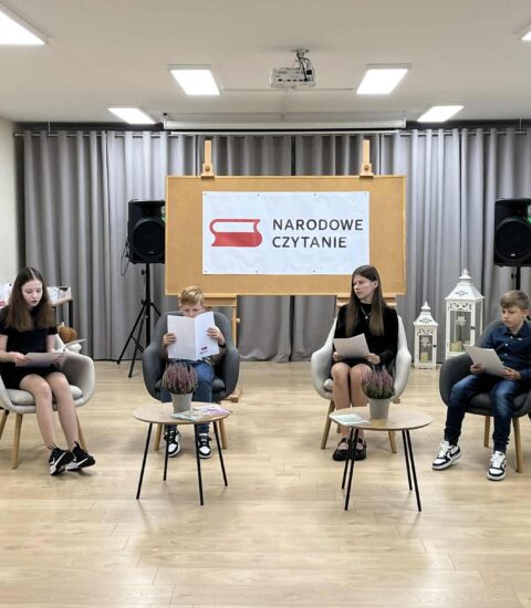 lektorzy Narodowego Czytania w Brudzewie